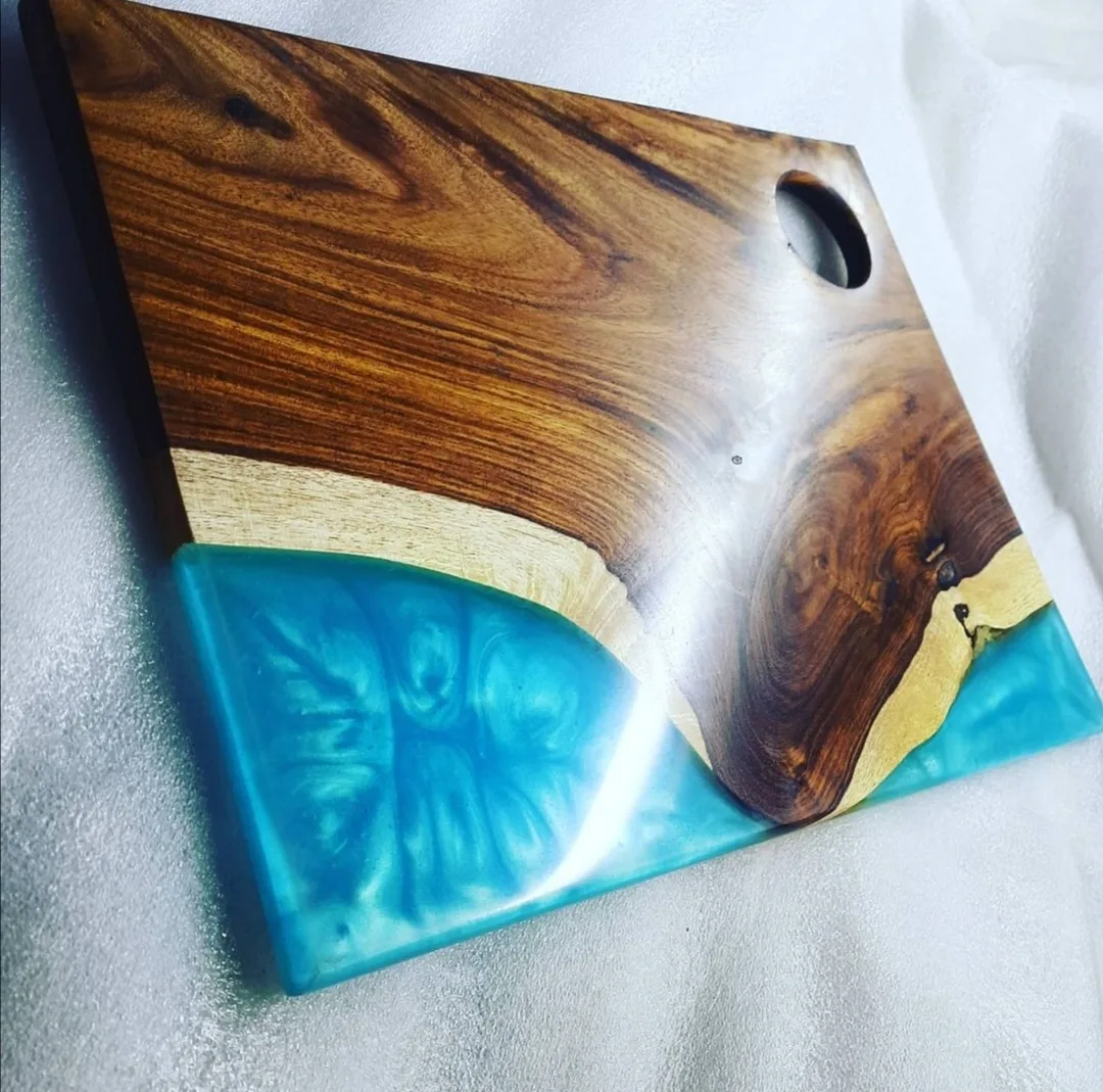 Epoxy Chopping Board